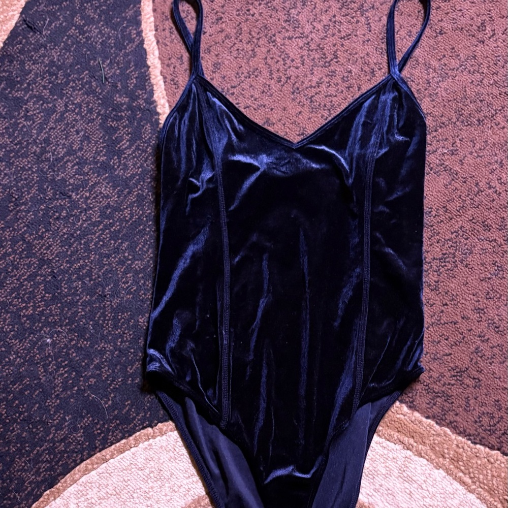 Forever 21 Velvet Chemise in Rich Navy